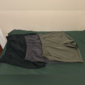 Uniqlo athletic shorts 5 inch 3 pair